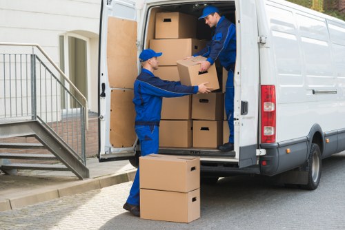 Local removals van service in Cambridgeheath for residential moves