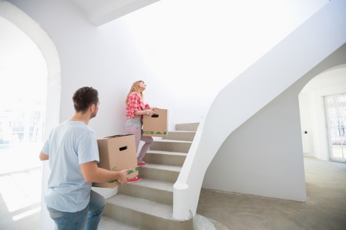Packing and loading support for removals near Cambridgeheath streets