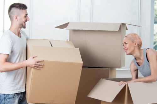 Local moving team planning a Cambridgeheath relocation