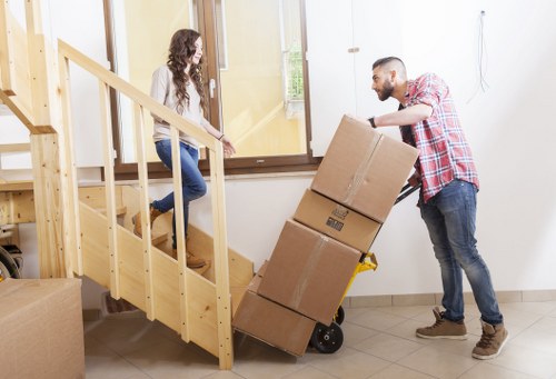 FAQ and service information for home moves in Cambridgeheath