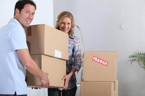 Residential removals support for a Cambridgeheath flat or house